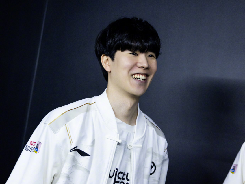 深度足以在 深度足以在