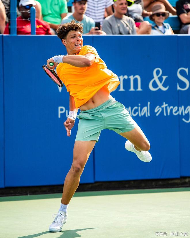 位参与比赛 位参与比赛