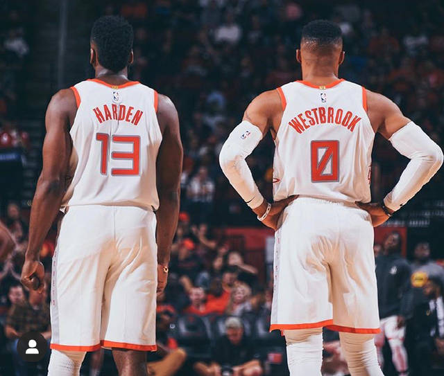 以稳健默认 以稳健默认