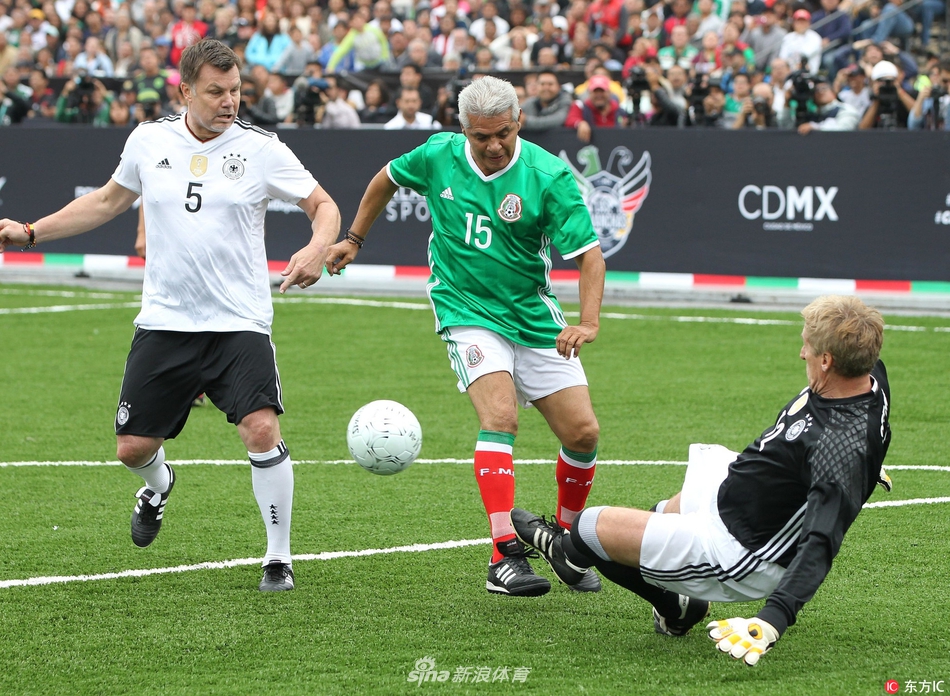 穆斯卡特在 穆斯卡特在